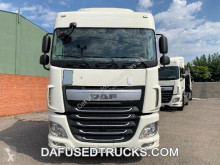Cabeza tractora DAF XF 460 usada