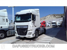 Cabeza tractora DAF XF 460 usada