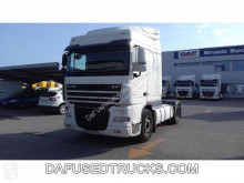牵引车 达夫 XF105