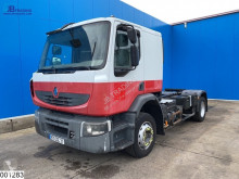 Cabeza tractora Renault Premium 450 accidentada