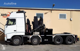 جرار Volvo TRACTORA 8x4 VOLVO 650 PALFINGER PK 60002 مستعمل
