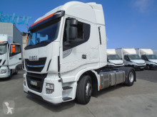 جرار Iveco Stralis AS440S46T/P Euro6 Intarder Klima ZV مستعمل