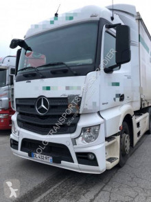 Тягач Mercedes Actros 1843
