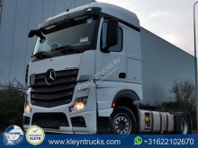 Mercedes nyergesvontató Actros 1945 LS