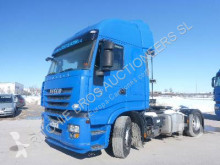 Влекач Iveco Stralis
