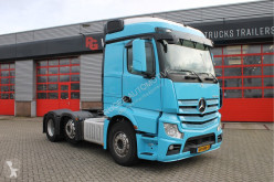 Cabeza tractora Mercedes LS usada