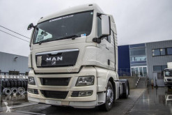 Cabeza tractora MAN TGX 18.440 XLX usada