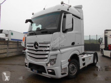 Cabeza tractora Mercedes Actros 1845 usada
