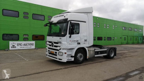 جرار Mercedes-Benz Actros 1832 LS مستعمل