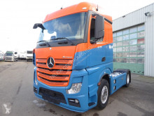 Tahač Mercedes Actros 1843