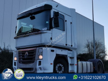 Tahač Renault Magnum 520