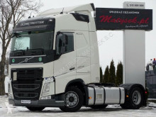 Traktor Volvo FH 500 / ACC / 2018 YEAR / PCC / FTANKS 1350 L /
