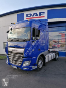 Tracteur DAF XF 460