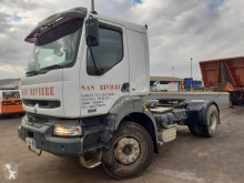 Tracteur Renault Kerax 420 DCI