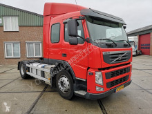 Tracteur Volvo FM 330 occasion