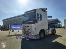 Tahač Volvo FH