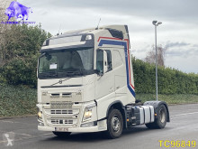 Tahač Volvo FH13