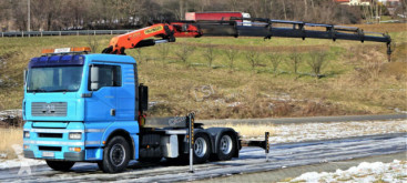 Ciągnik siodłowy MAN TGA 28.480 Sattelzugmaschine+KRAN/FUNK! 6x4!!