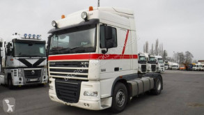 Tracteur DAF XF105 460