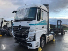 Trattore Mercedes Actros 1845 incidentato
