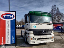 Tracteur Mercedes Actros 1840