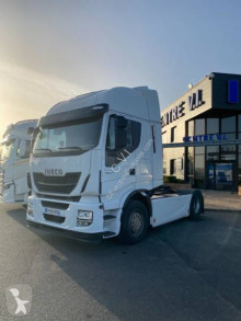 Cabeza tractora Iveco Stralis HI-WAY usada