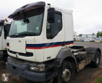 Tracteur Renault Kerax 370