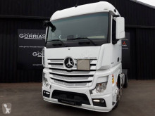Tracteur produits dangereux / adr Mercedes Actros 1843