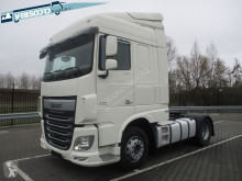 Cabeza tractora DAF XF 106 usada