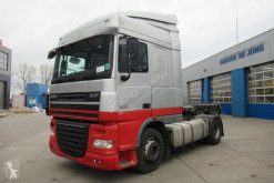 Tahač DAF XF105