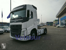 Volvo tractor unit FH 4