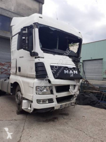 Tracteur MAN TGX 18.440 XL accidenté