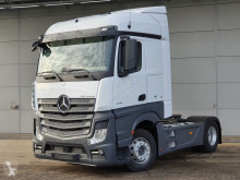 Tratores Mercedes LS