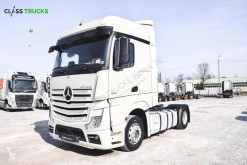 Cabeza tractora Mercedes Actros 1845
