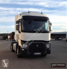 Cabeza tractora Renault Trucks T usada