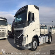 Volvo hazardous materials / ADR tractor unit FH 460 Globetrotter