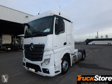 Ťahač Mercedes Actros 1845LS