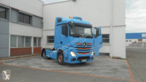 Tracteur Mercedes Actros 1845