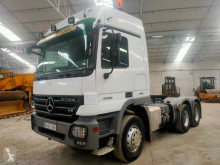 Tractor unit Mercedes-Benz 3355