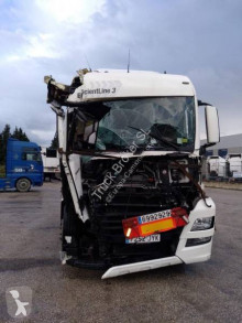 MAN TGX 18.500 tractor unit damaged