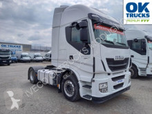 Cabeza tractora Iveco Stralis AS440S46T/P productos peligrosos / ADR usada
