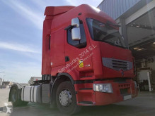 Tracteur Renault Premium 460