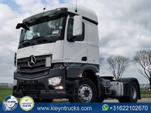 Traktor Mercedes Actros 1846