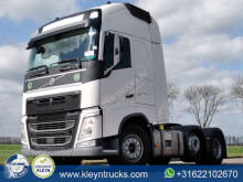 Volvo tractor unit FH 460