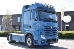 Traktor Mercedes Actros
