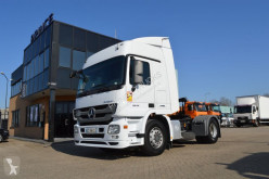 Cabeza tractora Mercedes Actros 1844 usada