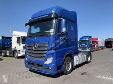 Cabeza tractora Mercedes Actros 1851