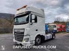 Cabeza tractora DAF XF 460 usada