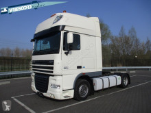 Tahač DAF XF105