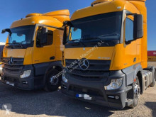 Cabeza tractora Mercedes Actros 1845 usada